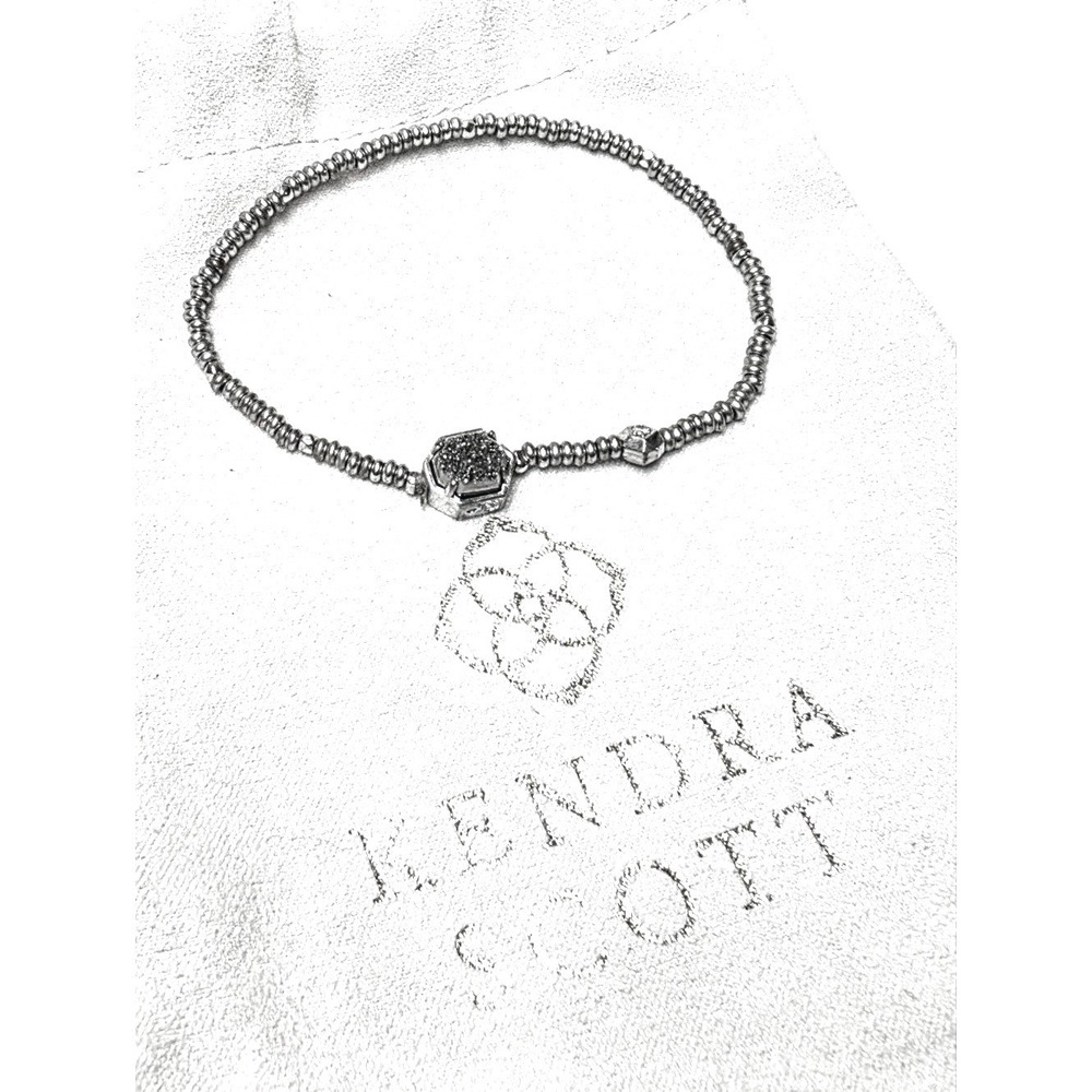 Kendra Scott Emilie? Silver Tone Hexagon Dark‎ Druzy Beaded Stretch Bracelet